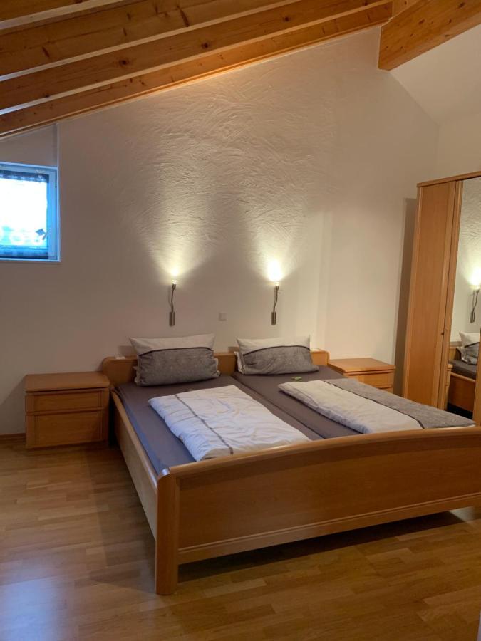Gaestehaus Ehrhardt Schweigen-Rechtenbach Buitenkant foto