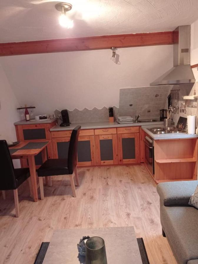 Gaestehaus Ehrhardt Schweigen-Rechtenbach Buitenkant foto