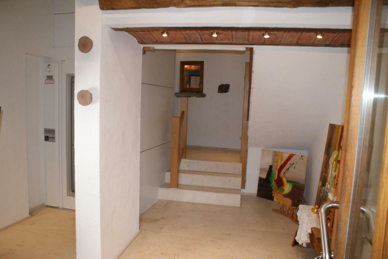 Gaestehaus Ehrhardt Schweigen-Rechtenbach Buitenkant foto